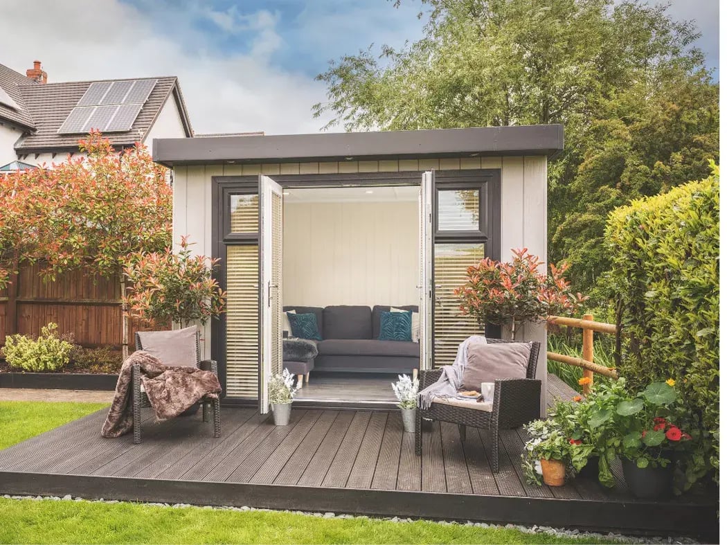 small garden pod room