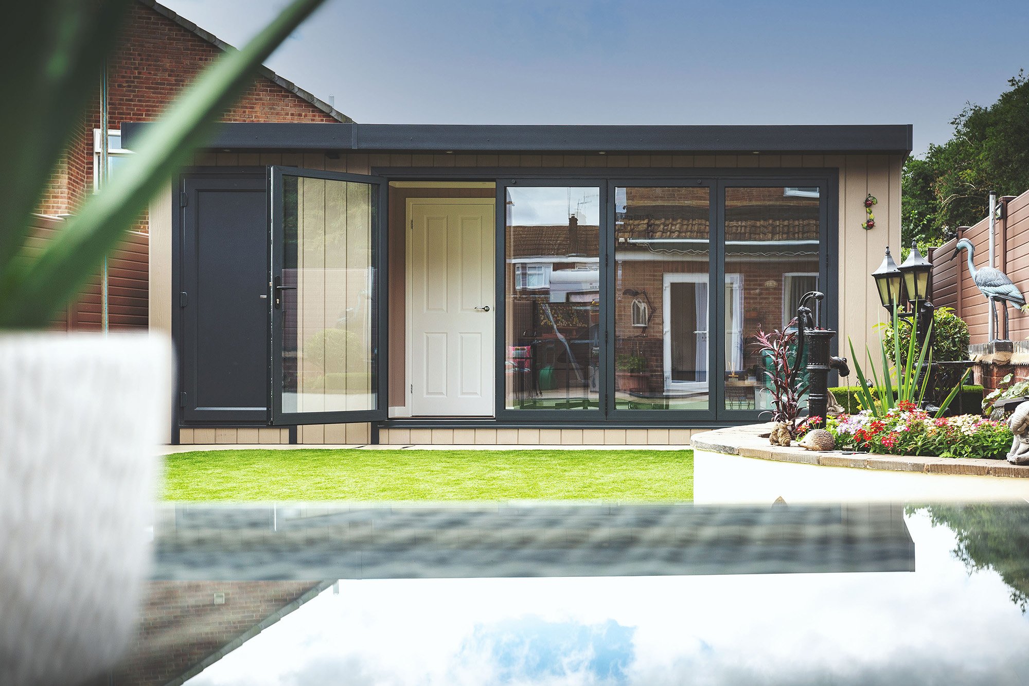 Garden Office with Shed