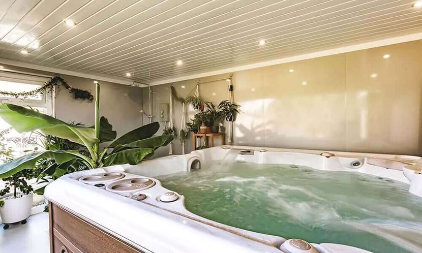 CM-Smale-Hot-Tub-Room-Gallery-02