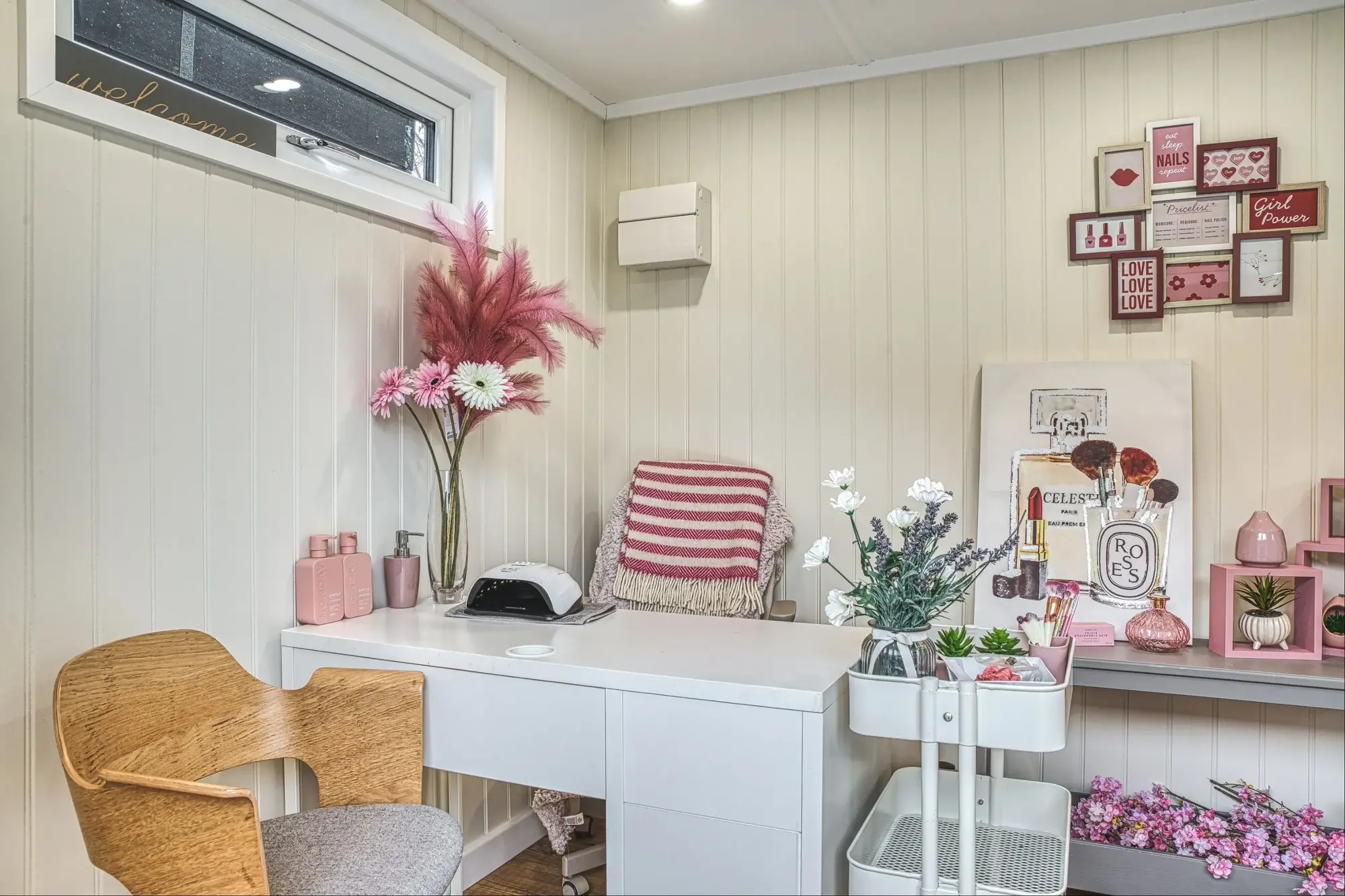 home salon for running a beauty business at home