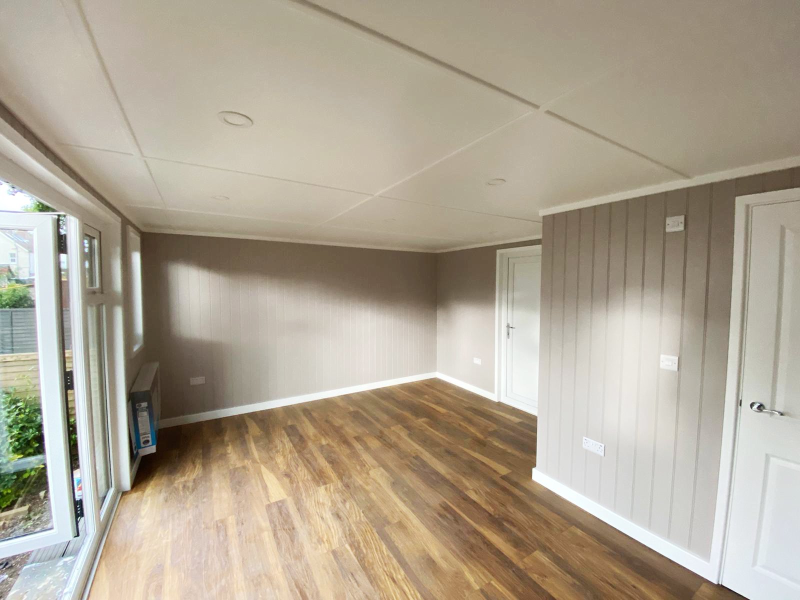 Cabin Master - Bonnaire - 5m x 4.1m - Cedar - Andy Bs Team_03