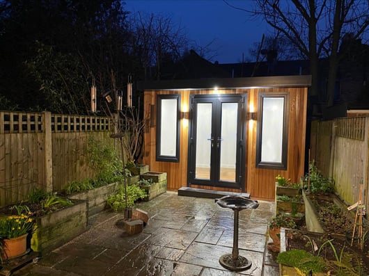 Cabin_Master_Cedar_Garden_Room_Dalton