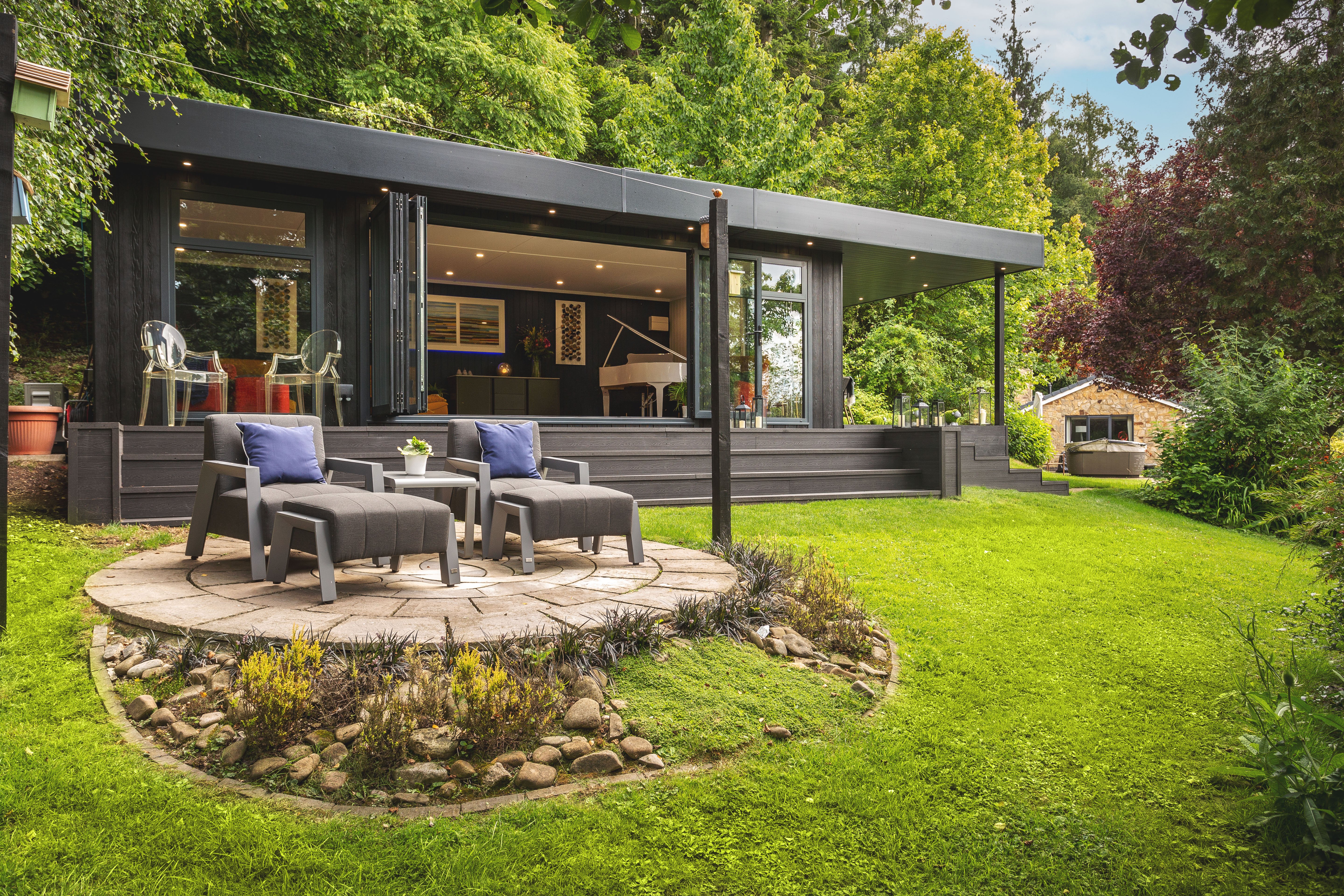 Luxury Garden Rooms
