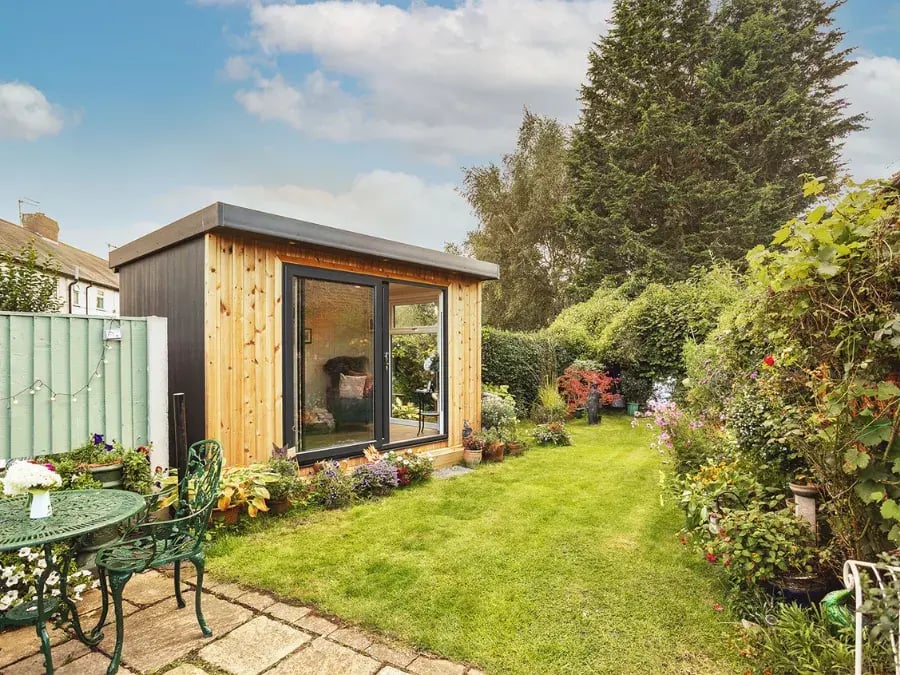 small garden room