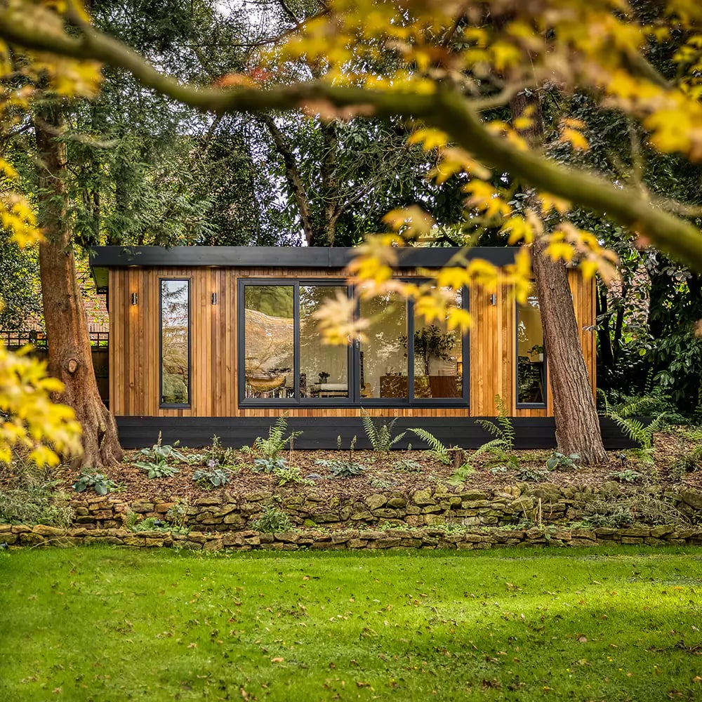 Large cedar garden room summerhouse