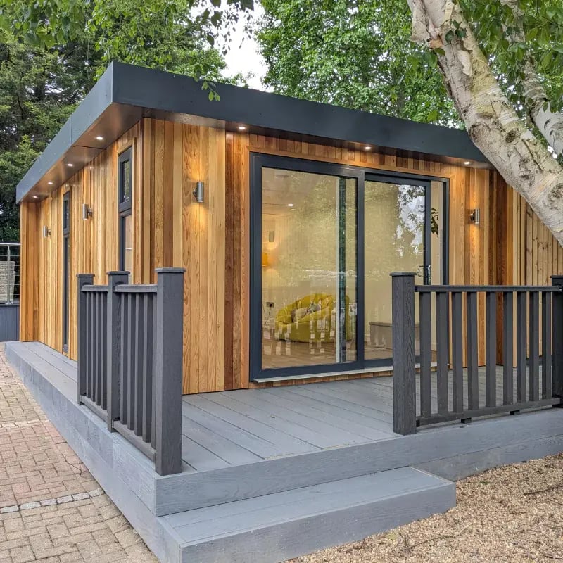 luxury garden cabin built in cedar
