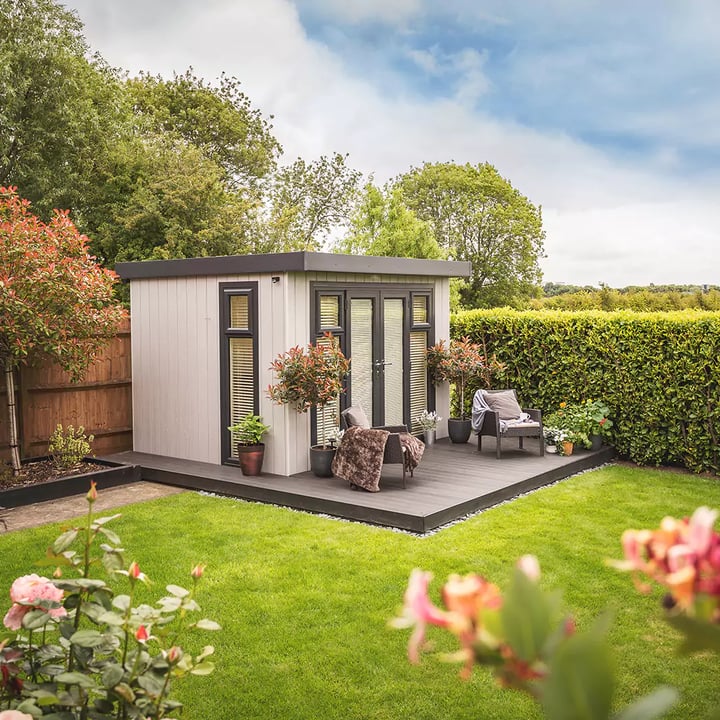 small zero maintenance garden office