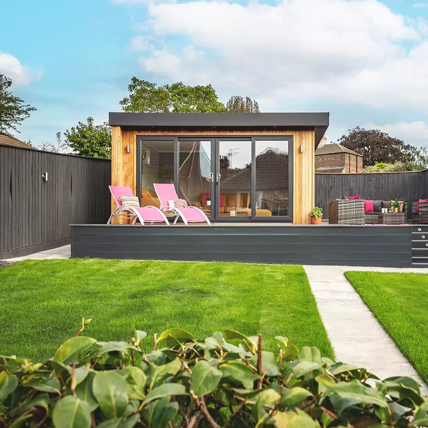 summerhouse on raised decking