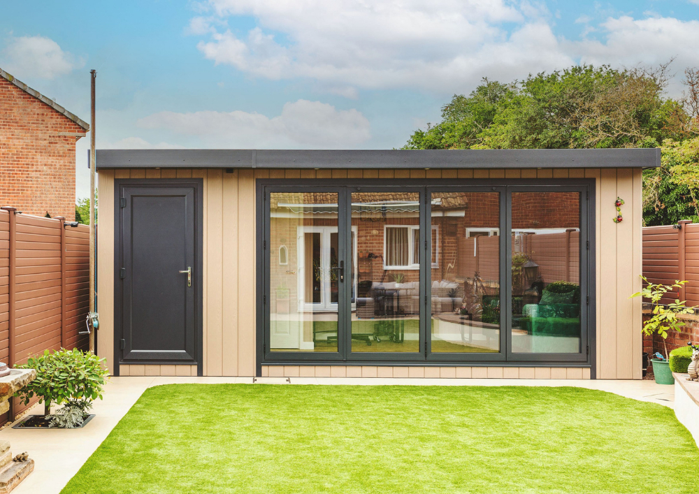composite 6 x 4 garden room
