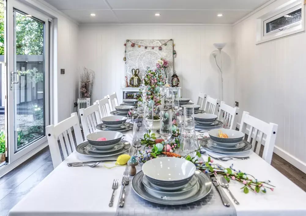 6 x 4 garden dining area