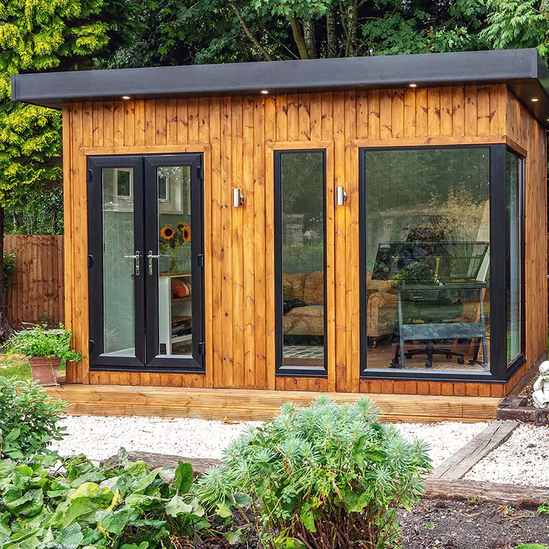  Redwood Artist's Studio Hobby and Craft Room Close Up