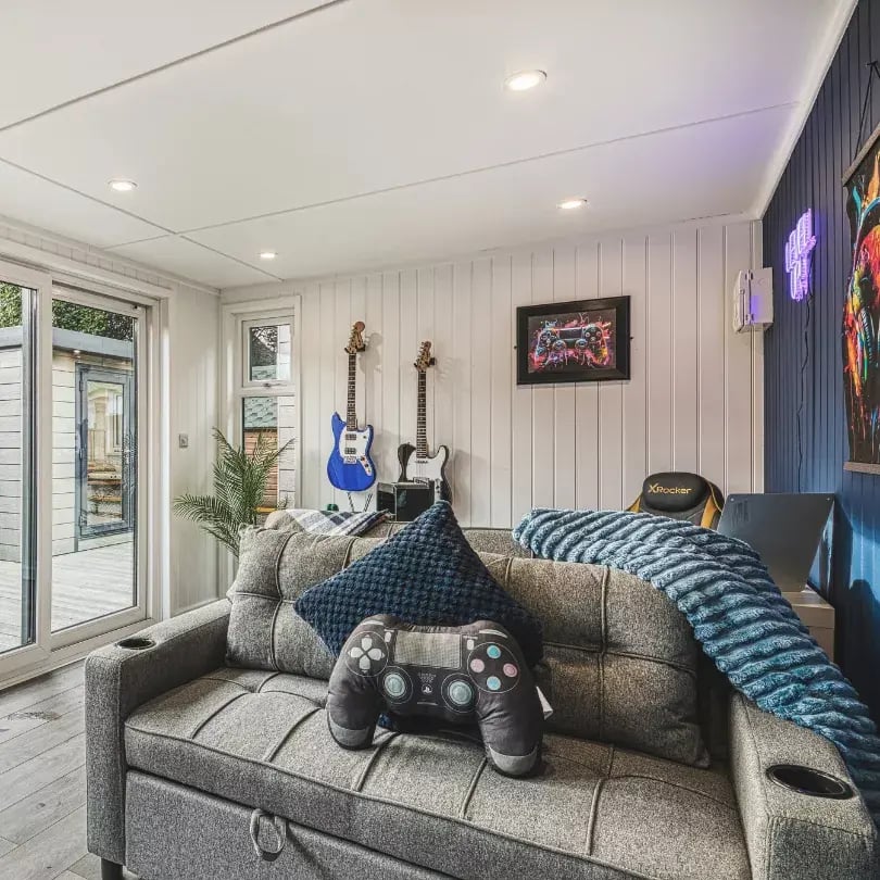 school music chill out cabin