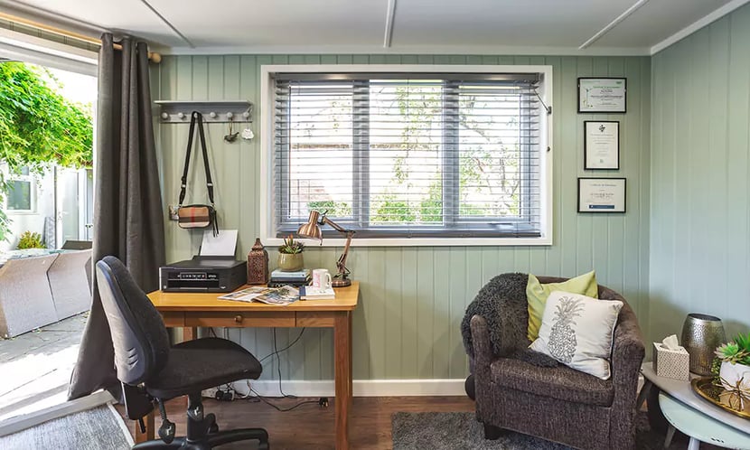 Cabin master small garden room
