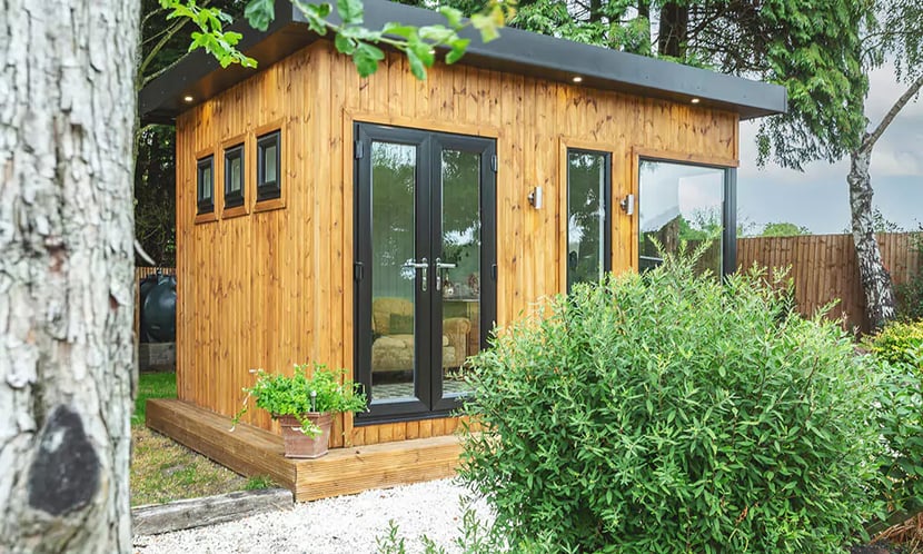 cabin master garden room for smaller garden