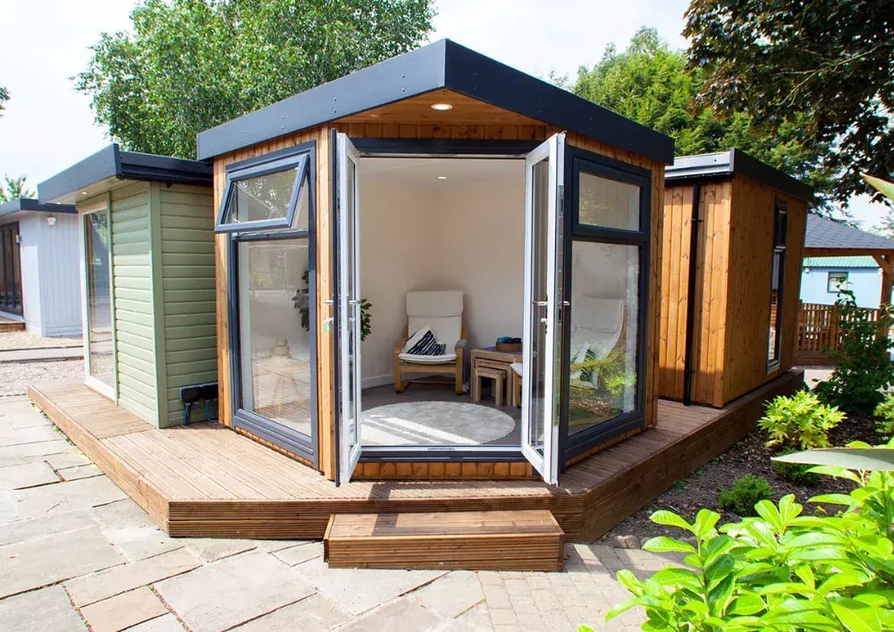 corner garden room installers nottingham