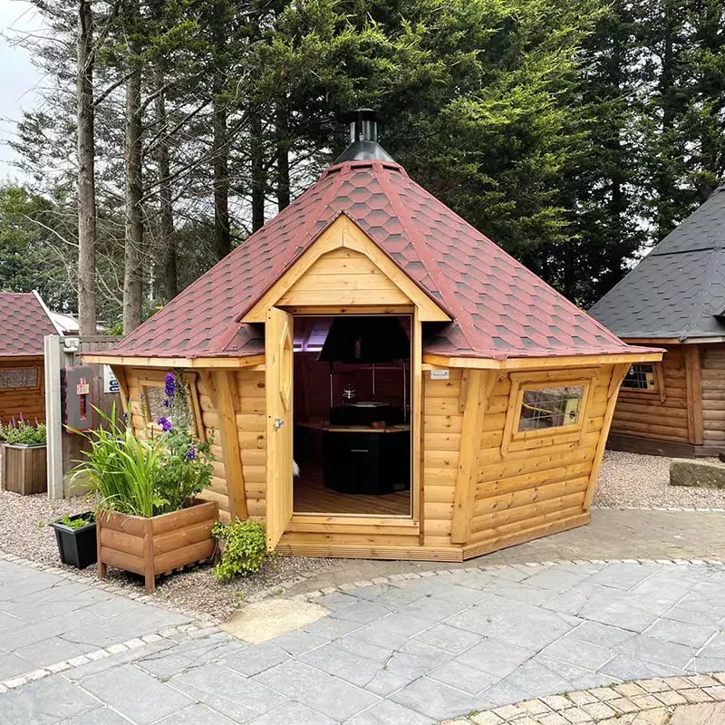 14m arctic bar from arctic cabins ex display sale