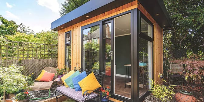 large garden room with base included