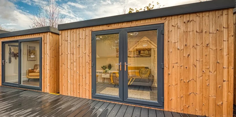 garden golf sim cabin room