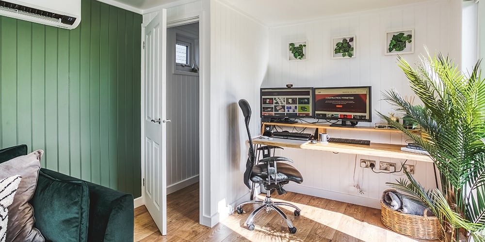 Garden office with toilet & sink