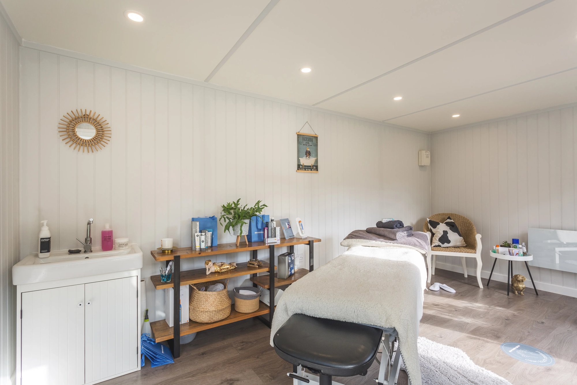 professional task lighting in garden room 