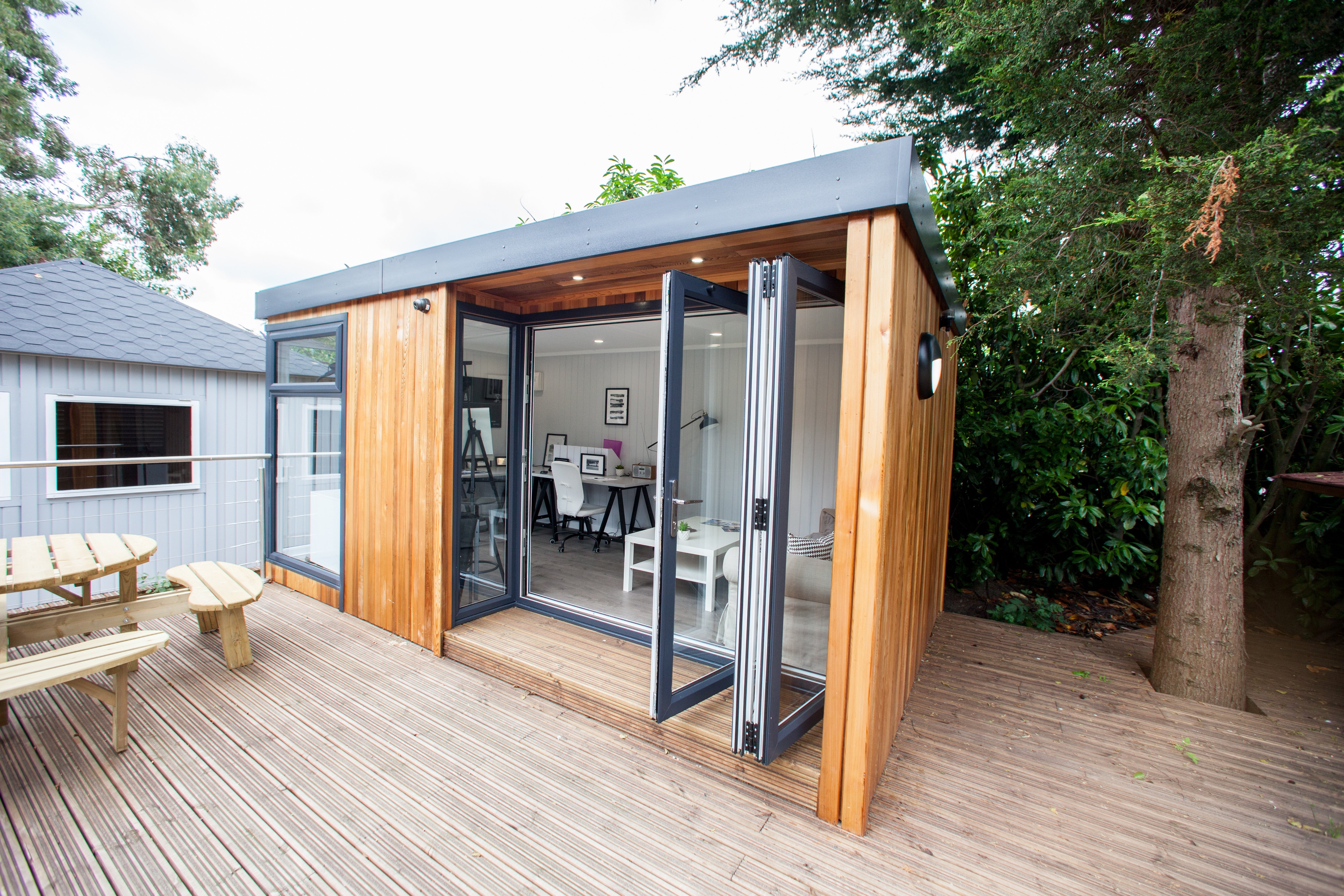 garden room wooden 