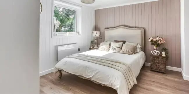 garden annexe bedroom