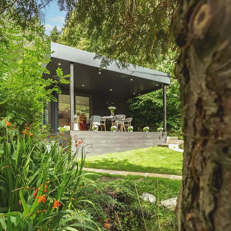 cabin-master-marley-staniforth-veranda-25a