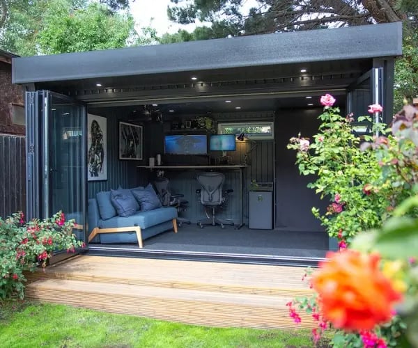 garden cinema room
