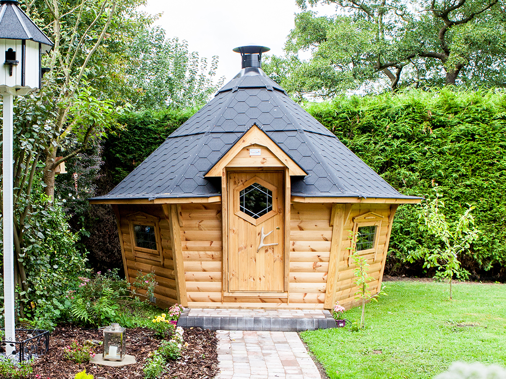 Discounted Arctic Cabins 10m² BBQ cabin 