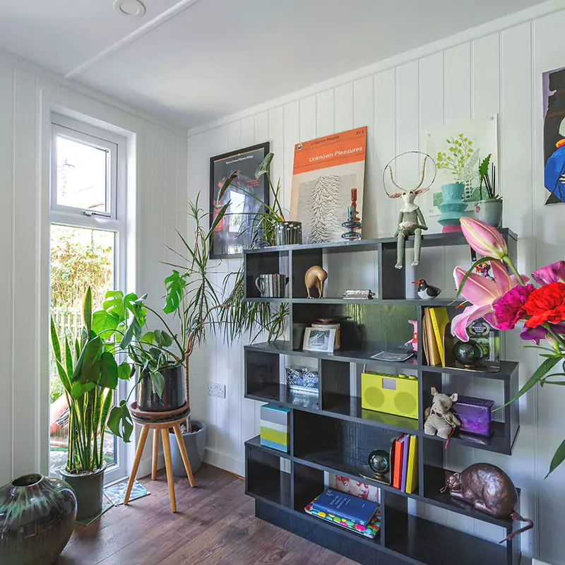 Internal shot of a garden office with retro accessories