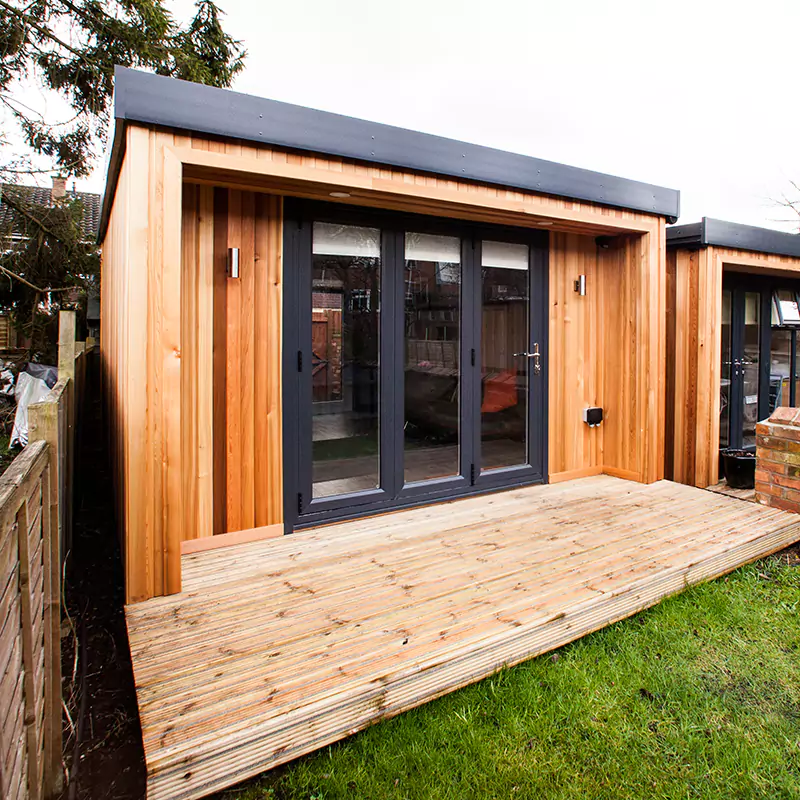 Office Pod with Bifold Doors 