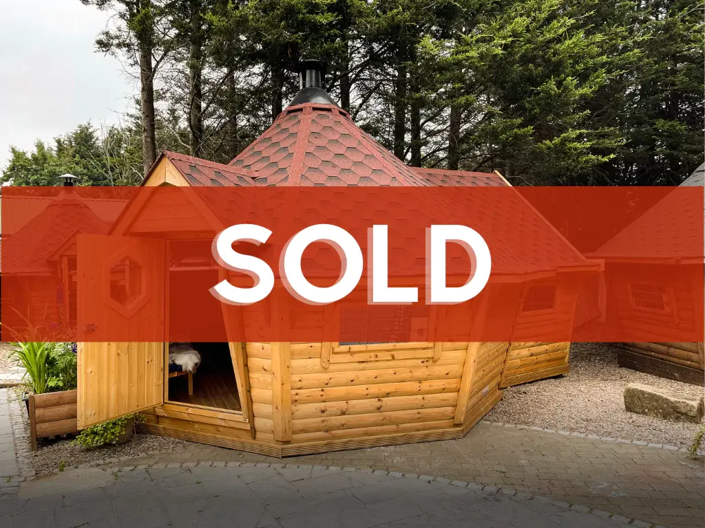arctic cabins sale buiding
