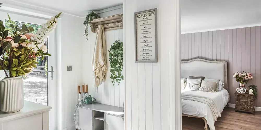 annexe cabin interior view