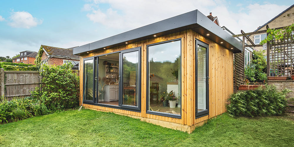 Insulated garden floristry studio in redwood timber