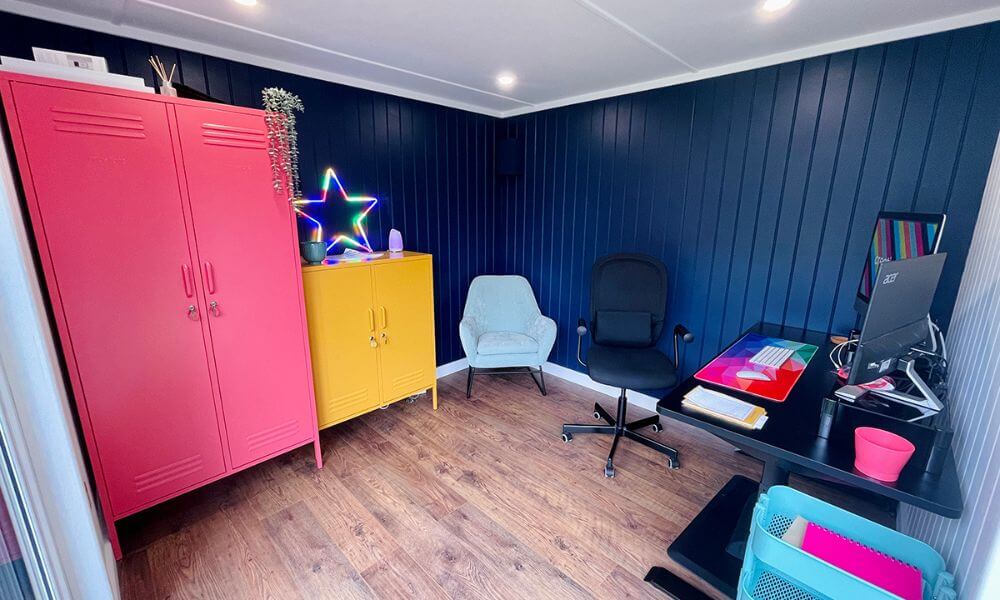 Carly's Bijoux Home Office