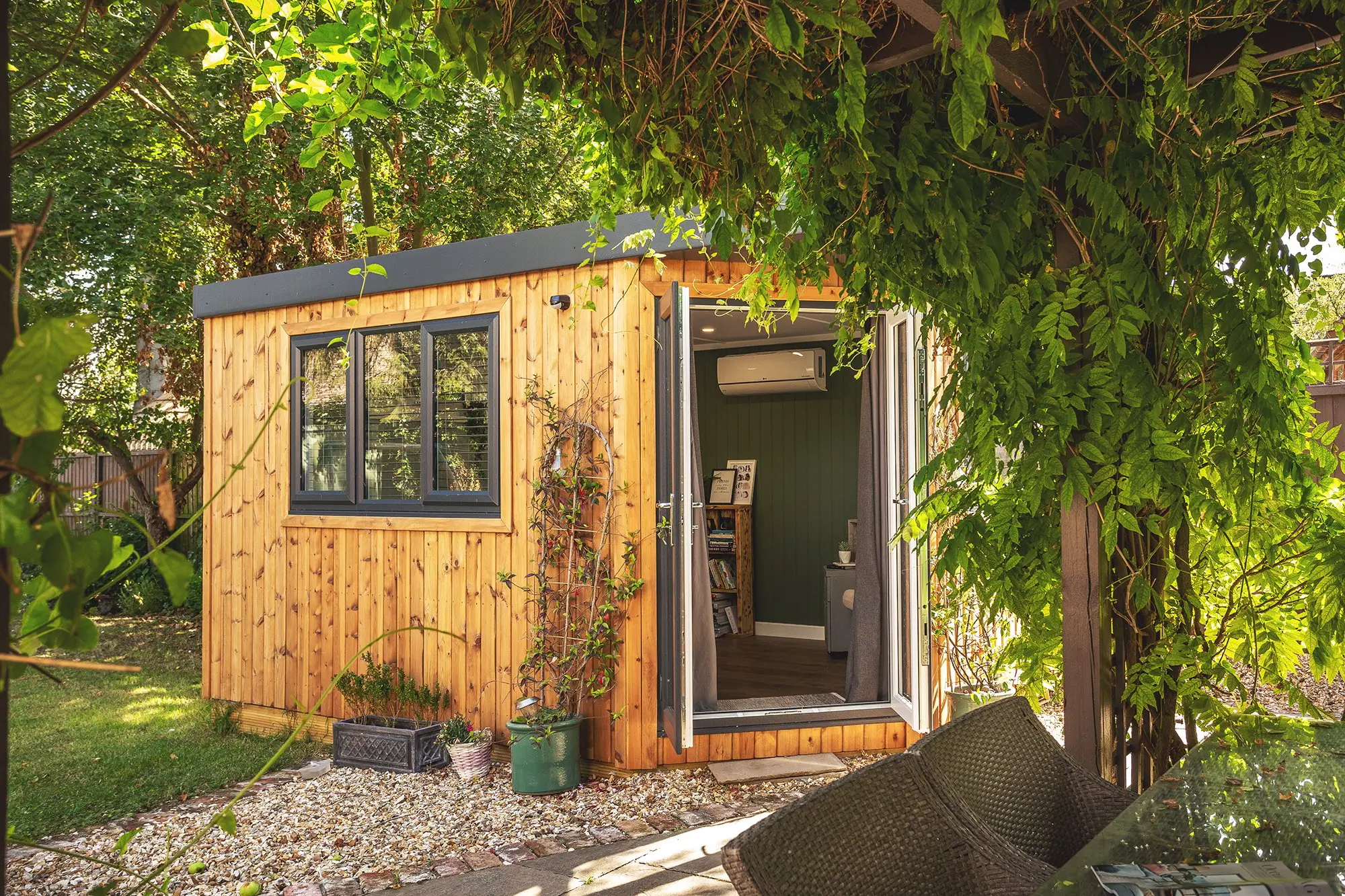 Cabin Master Redwood Garden Office Pod in Outdoor Space 
