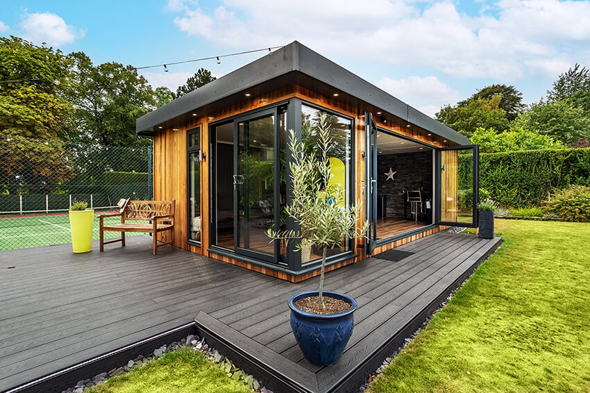 Luxury Garden Rooms Bath