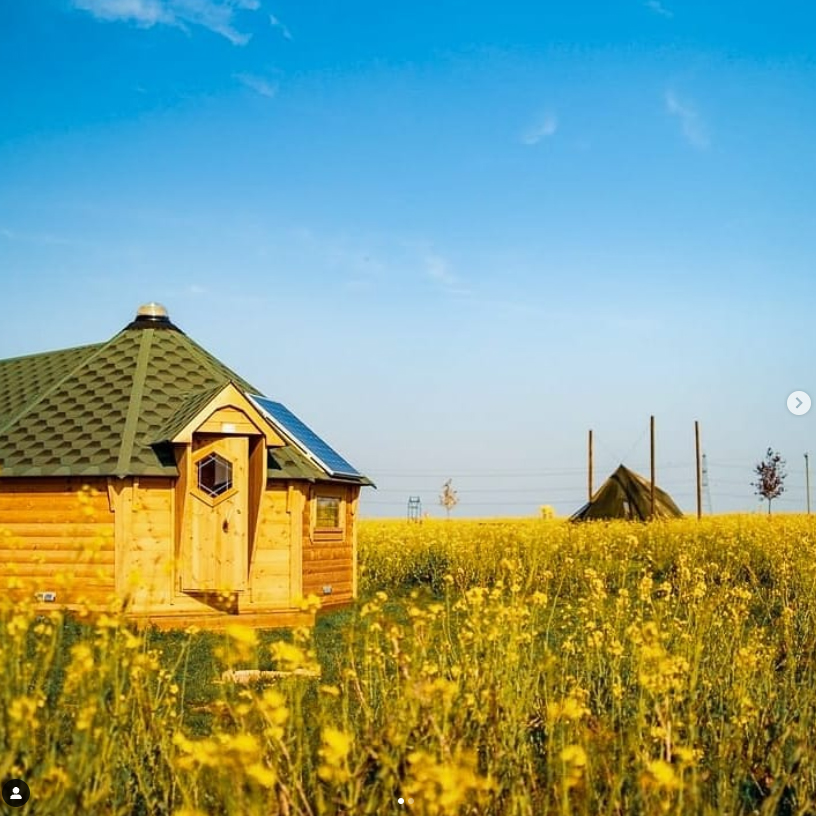 Luxury glamping hut UK