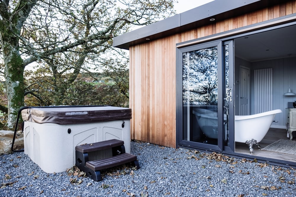 Cabin Master Cedar Garden Annex with Hydropool Hot Tub
