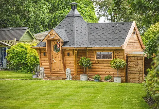 10m² BBQ Garden Bar