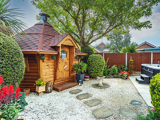 bbq cabin in the garden