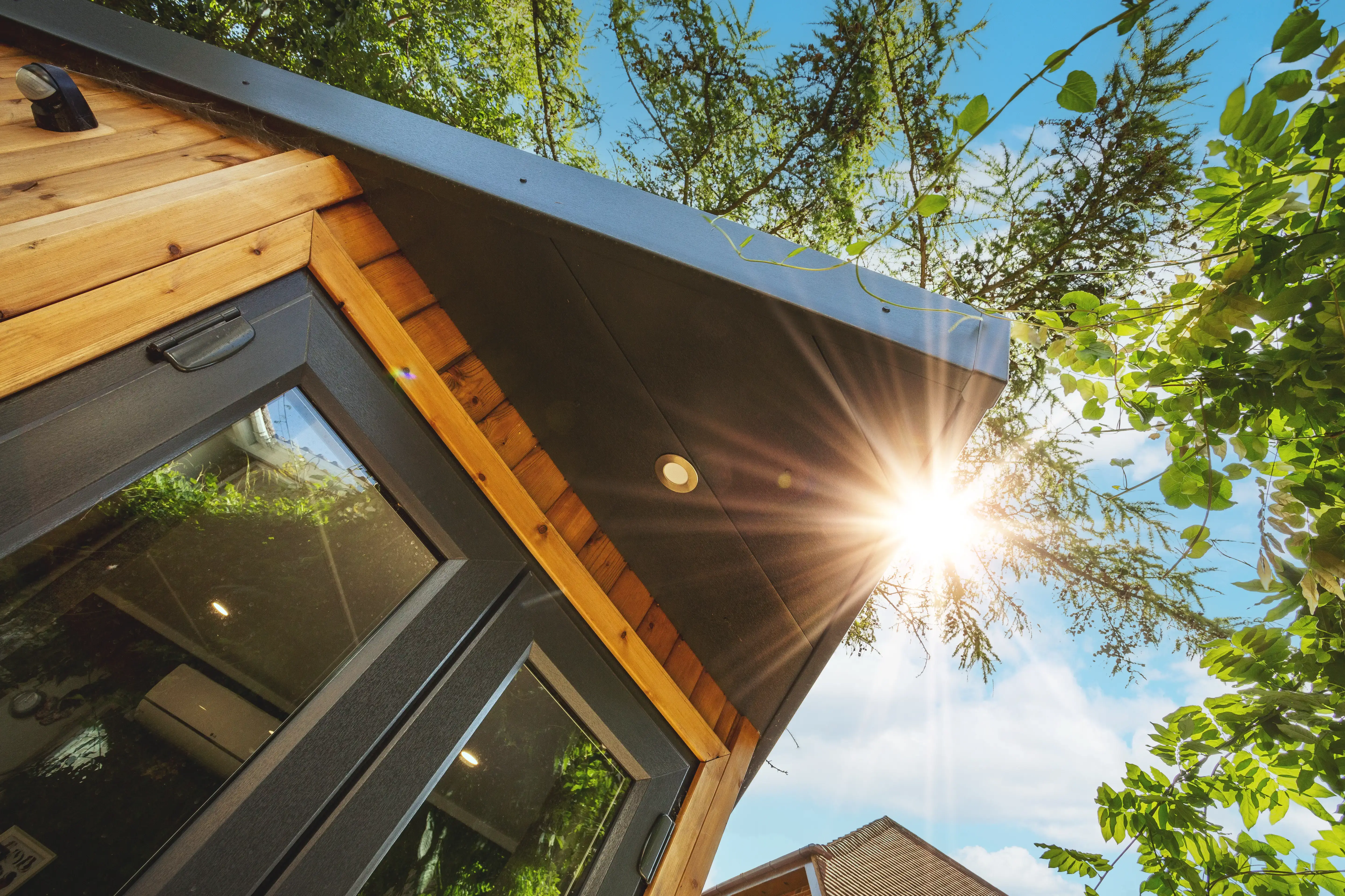 Cabin Master Redwood Garden Shoffice Pod with Slate Grey Overhang 