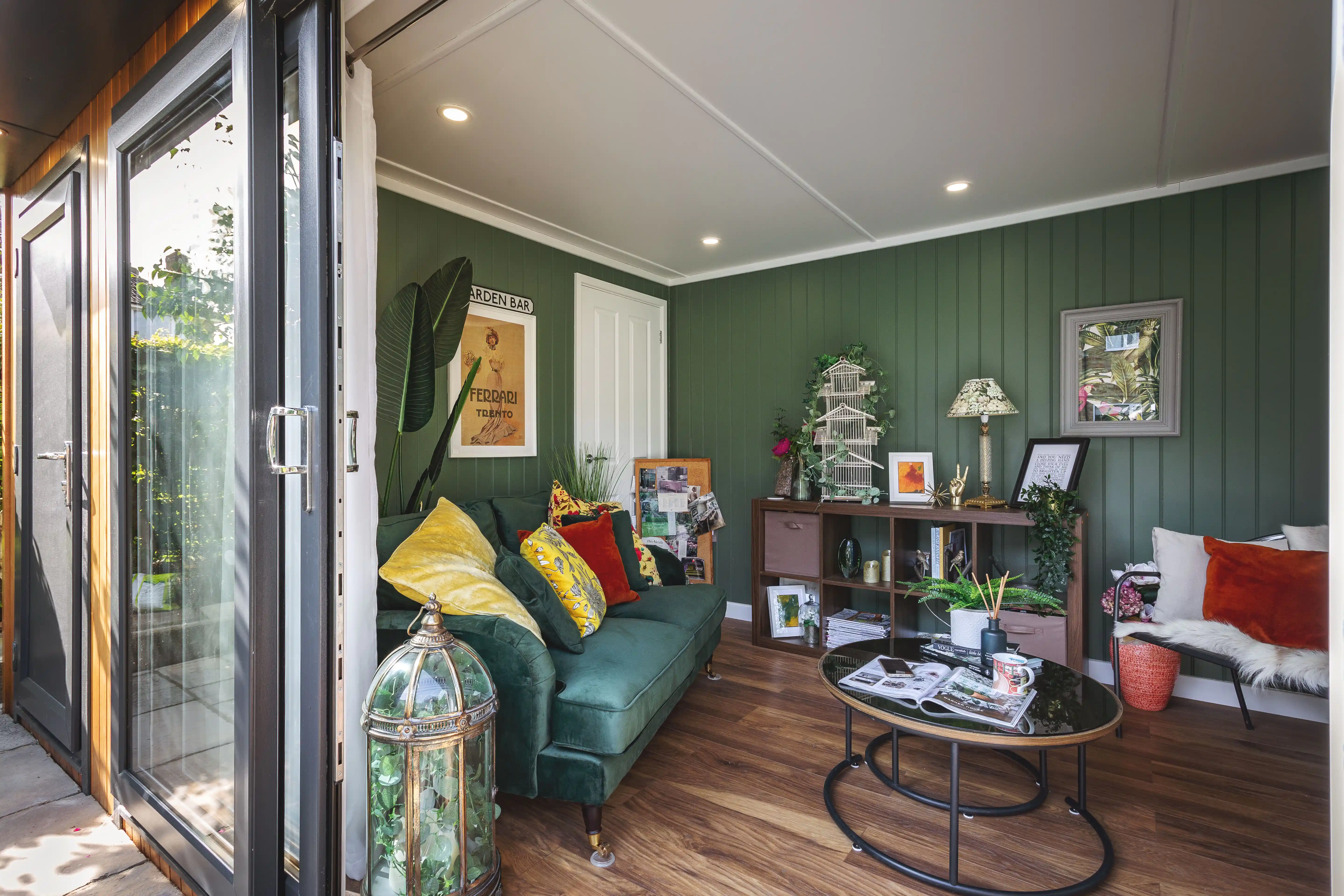 Cabin Master Garden Pod with Hardwood Floors Internal View 