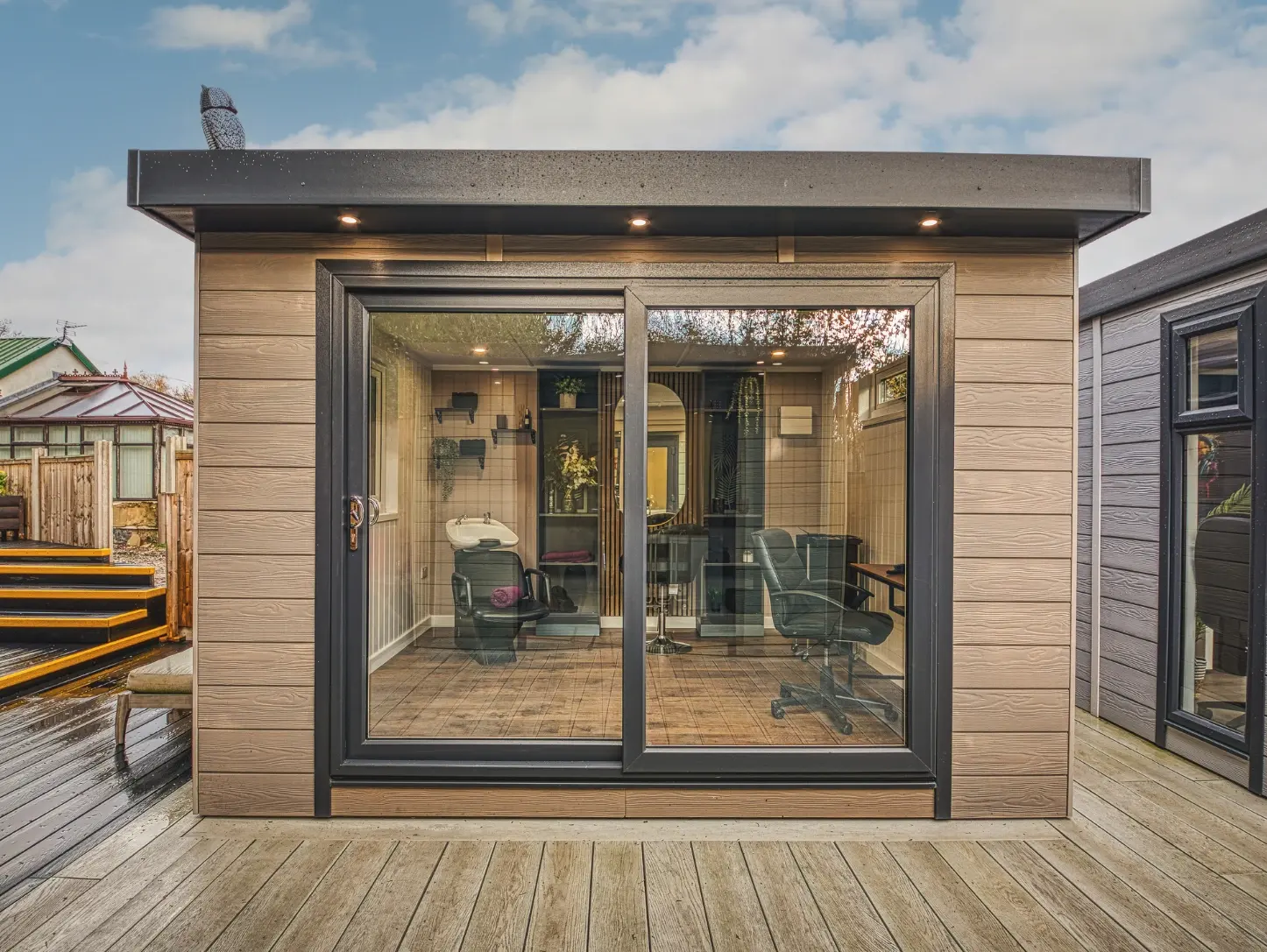 hair salon pod