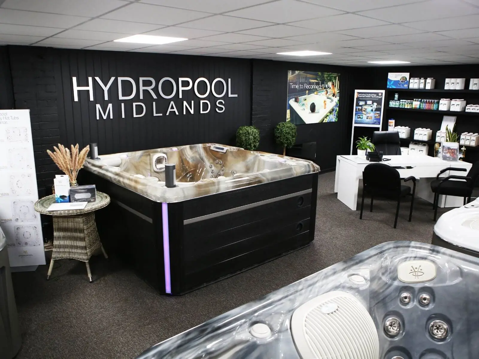 Hydropool Midlands Showroom